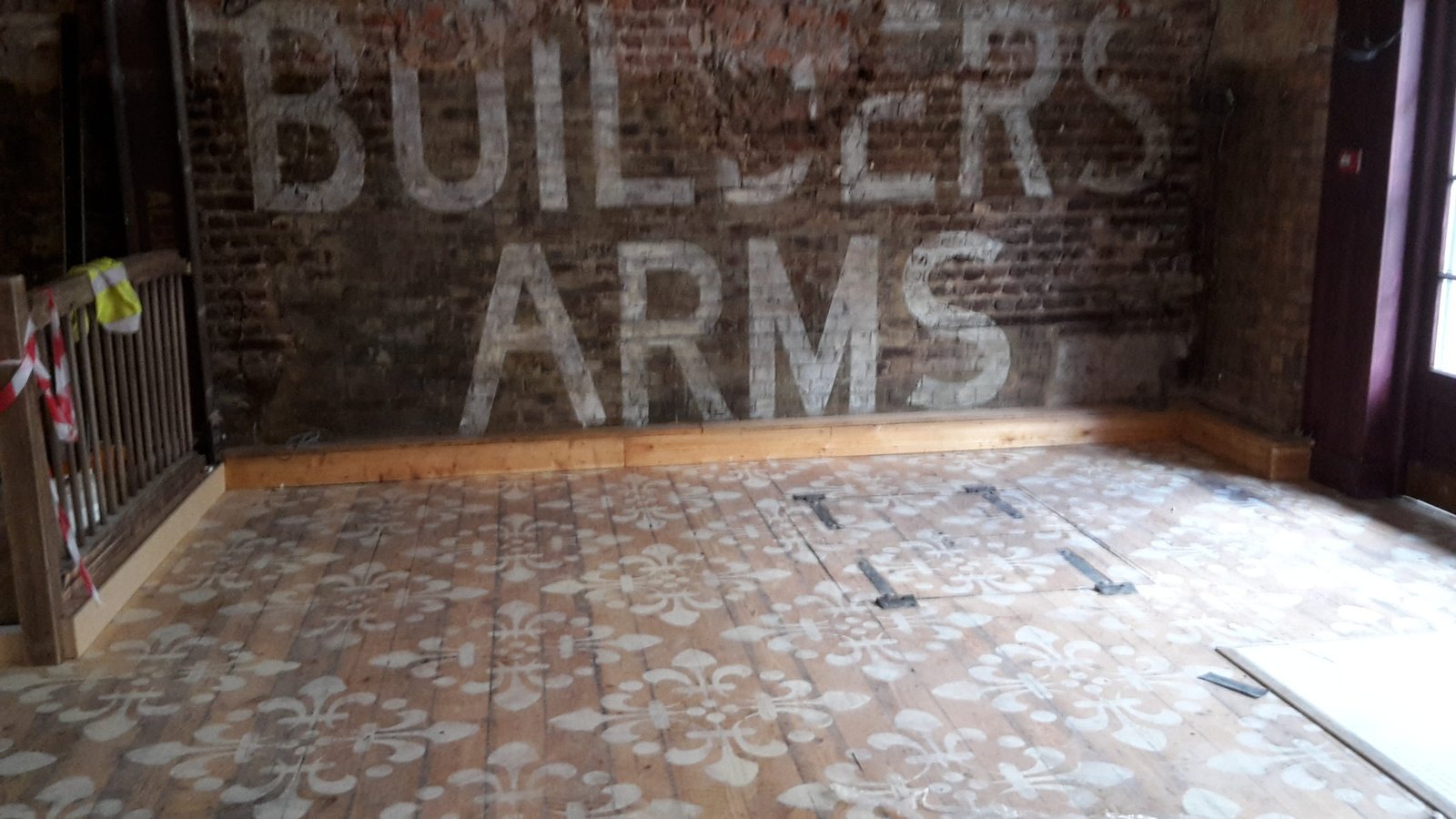 Hand painted signs by Harvey Woodward